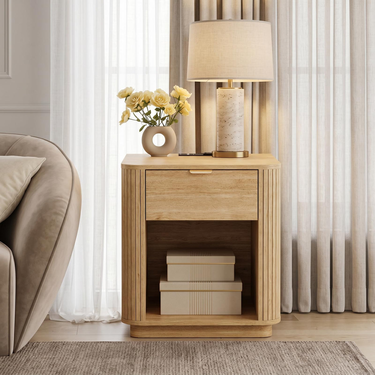 Modern Nightstand with Charging Station, Natural Oak End Table Fluted Wood Night Stand, Mid-Century Bedside Table, Drawer & Open Shelf, Curved Design, Metal Handle, Bedroom Side Table